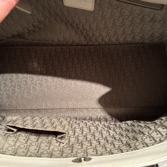 ๐จ EUC Limited Edition Authentic Christian Dior White Flight line Tote Bag โญ๏ธ ๐ค - Picture 4 of 12